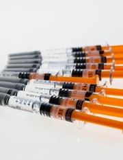 Two salesman, a start-up company and the greatest medical invention of all time Hypodermic Injection